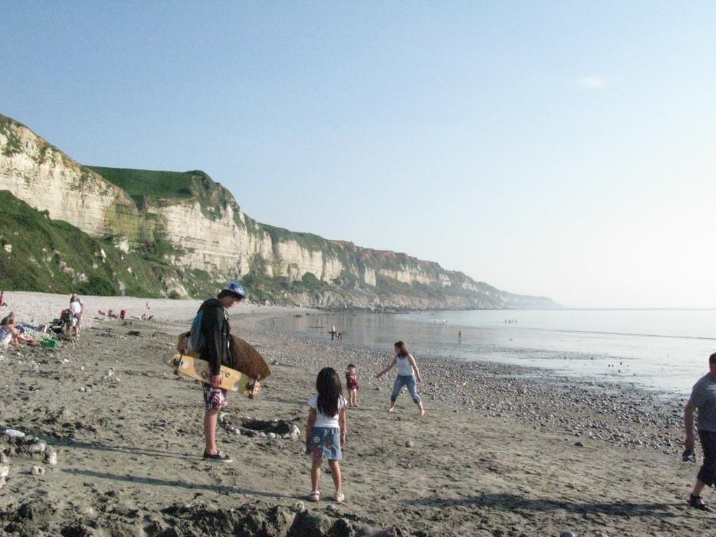 La Flore De Lys, Cottage Ideal Pour 2 Adultes Et 2 Enfants Saint-Jouin-Bruneval Quarto foto