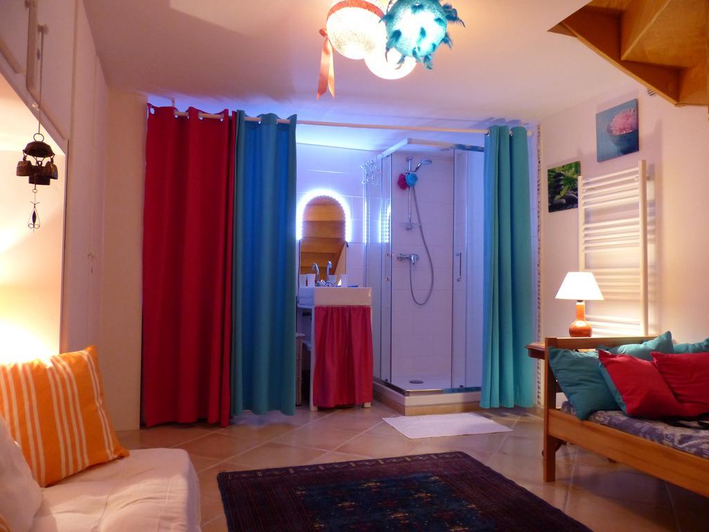 La Flore De Lys, Cottage Ideal Pour 2 Adultes Et 2 Enfants Saint-Jouin-Bruneval Quarto foto